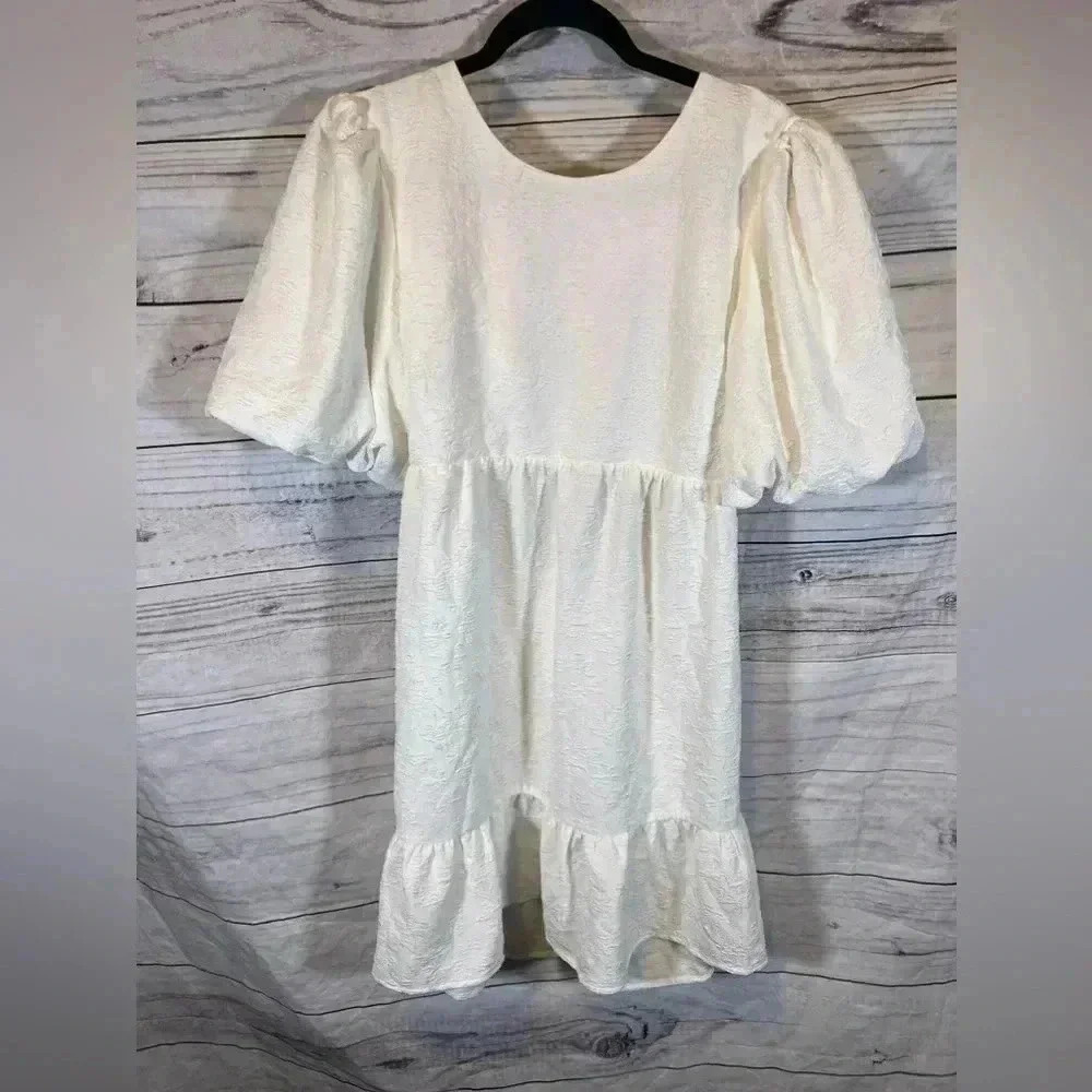 Lulus White Floral Puff Sleeve Backless Dress NWT